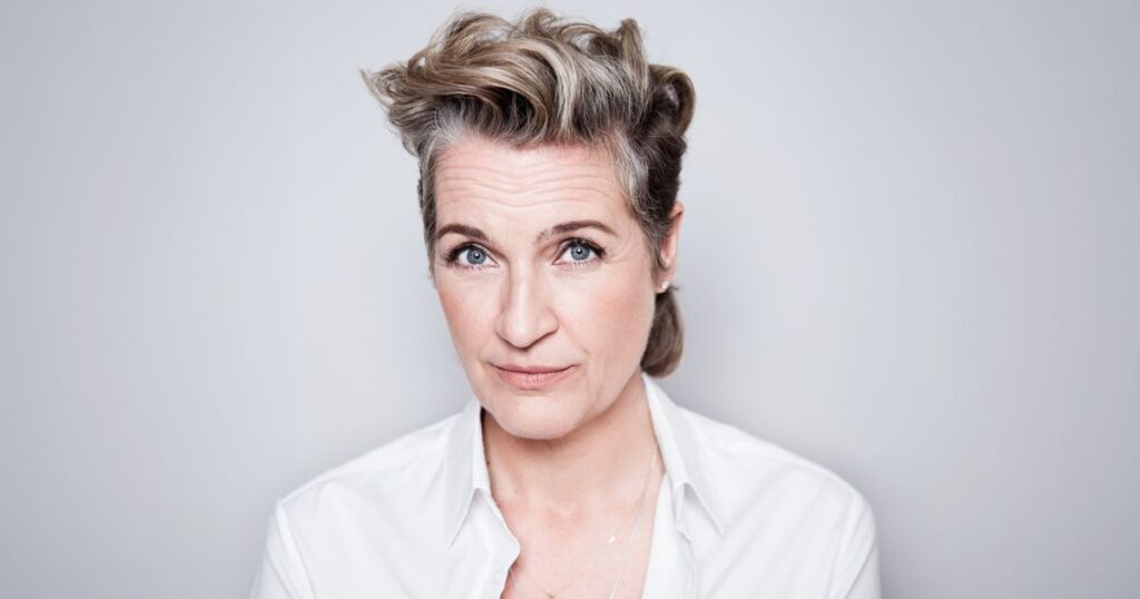 Margriet van der Linden Annie, are you ok? in Bergen op Zoom