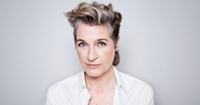 Margriet van der Linden Annie, are you ok? — theater in Bergen op Zoom
